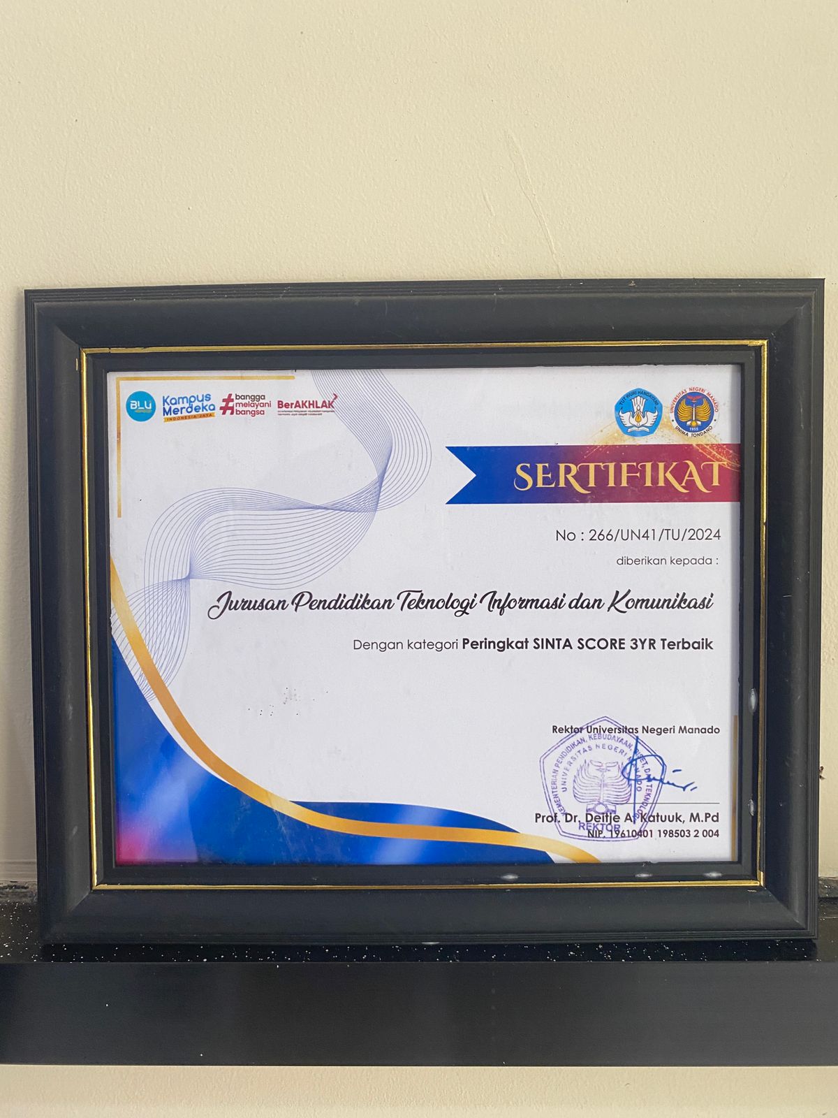SINTA SCORE 3YR Terbaik